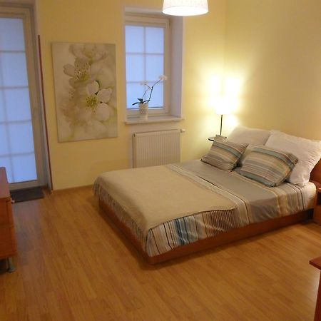 Villa Jeziorki 71 Varsóvia Quarto foto