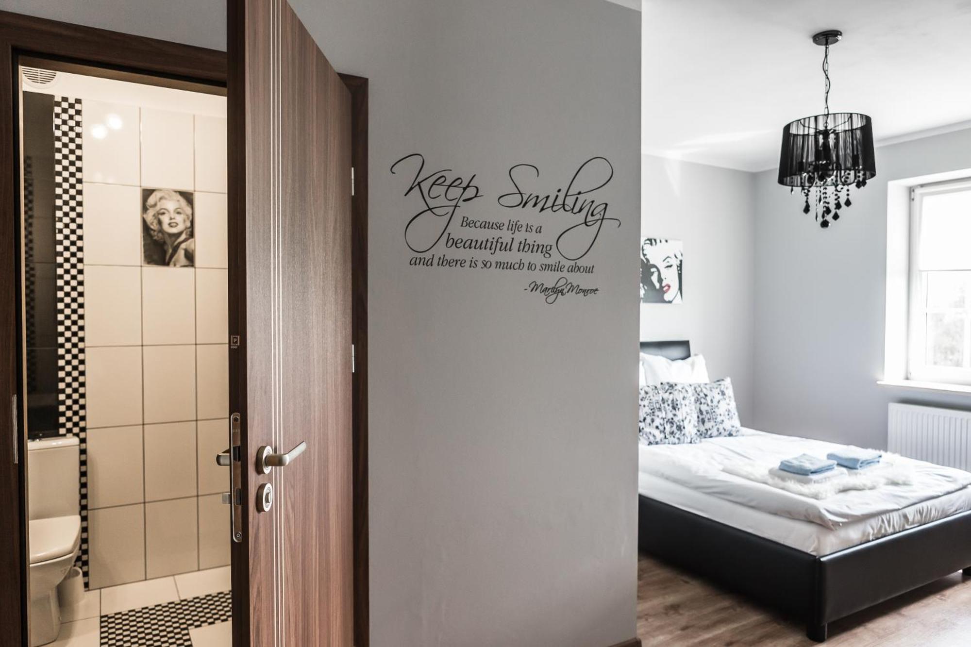 Villa Jeziorki 71 Varsóvia Quarto foto